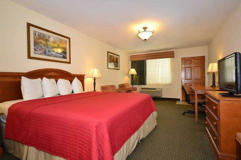 Best Western Stagecoach Inn Pollock Pines Exterior photo